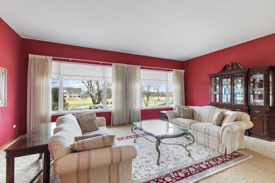 Welcome to this beautiful open and airy Ranch home offering the on Whisper Creek Golf Club in Illinois - for sale on GolfHomes.com, golf home, golf lot