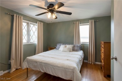 Welcome to 6921 Hollywood Dr in Parma, a lovely split-level home on Ridgewood Golf Course in Ohio - for sale on GolfHomes.com, golf home, golf lot