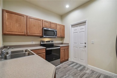 Charming Maintenance-Free Townhome w/ 1 car garage- It's Ready on Brentwood Farms Golf Club in Florida - for sale on GolfHomes.com, golf home, golf lot