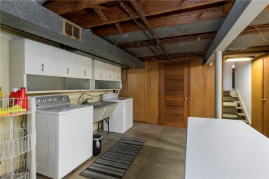 Welcome to 6921 Hollywood Dr in Parma, a lovely split-level home on Ridgewood Golf Course in Ohio - for sale on GolfHomes.com, golf home, golf lot