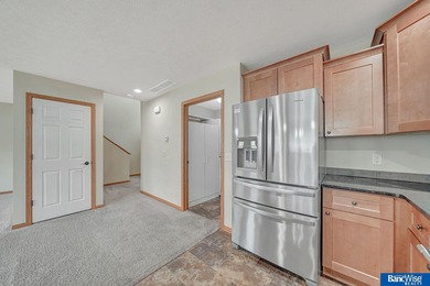 Come see this beautiful 2 story townhome in NE Lincoln! This on Mahoney Golf Course in Nebraska - for sale on GolfHomes.com, golf home, golf lot