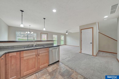 Come see this beautiful 2 story townhome in NE Lincoln! This on Mahoney Golf Course in Nebraska - for sale on GolfHomes.com, golf home, golf lot