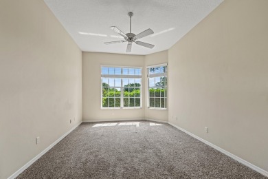 LIGHT & BRIGHT 2BR/2BA/1CG VILLA! Located in Fairway Isles on a on  in Florida - for sale on GolfHomes.com, golf home, golf lot