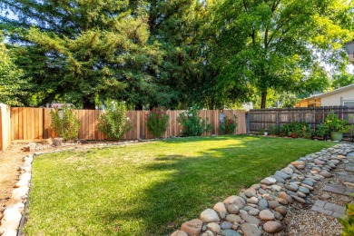 Welcome to this ground-level condo in the desirable Del Mar on Lake Redding Golf Course in California - for sale on GolfHomes.com, golf home, golf lot