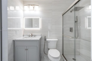 Great villa on the golf course, beautifully updated new kitchen on Colony West Country Club in Florida - for sale on GolfHomes.com, golf home, golf lot