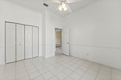 LIGHT & BRIGHT 2BR/2BA/1CG VILLA! Located in Fairway Isles on a on  in Florida - for sale on GolfHomes.com, golf home, golf lot