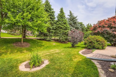 POPULAR CATIGNY MODEL w/sunroom! Large living room/dining room on Whisper Creek Golf Club in Illinois - for sale on GolfHomes.com, golf home, golf lot
