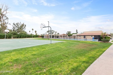 Golf Community Living, under $300k!! Move-in ready, Single-Level on Bellaire Golf Club in Arizona - for sale on GolfHomes.com, golf home, golf lot