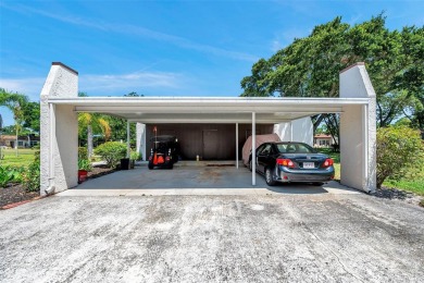 One or more photo(s) has been virtually staged. Welcome to your on Highland Lakes Executive Golf Course in Florida - for sale on GolfHomes.com, golf home, golf lot