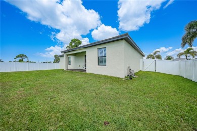 Stylish Comfort in Northwest Cape Coral

Welcome to this on Burnt Store Golf Club in Florida - for sale on GolfHomes.com, golf home, golf lot