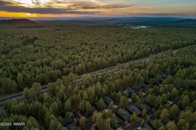 Immaculate condo, uniquely designed as a single-family residence on Pinetop Lakes Golf and Country Club in Arizona - for sale on GolfHomes.com, golf home, golf lot