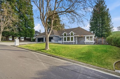 LOOKING FOR THAT ULTRA SPECIAL CUSTOM HOME IN THE PRESTIGIOUS on Blackhawk Country Club East-Falls in California - for sale on GolfHomes.com, golf home, golf lot