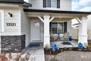 Like New Nampa Home in Prime Location! This stunning home is on Hunters Point Golf Club in Idaho - for sale on GolfHomes.com, golf home, golf lot