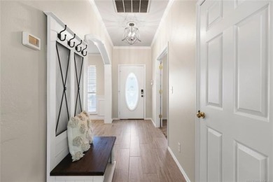 CULDESAC CUTIE in SOUTHERN LINKS...NEW HVAC downstairs, HOT on Bailey Ranch Golf Club in Oklahoma - for sale on GolfHomes.com, golf home, golf lot
