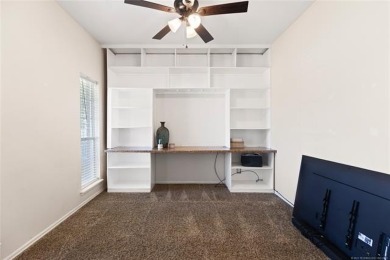 CULDESAC CUTIE in SOUTHERN LINKS...NEW HVAC downstairs, HOT on Bailey Ranch Golf Club in Oklahoma - for sale on GolfHomes.com, golf home, golf lot