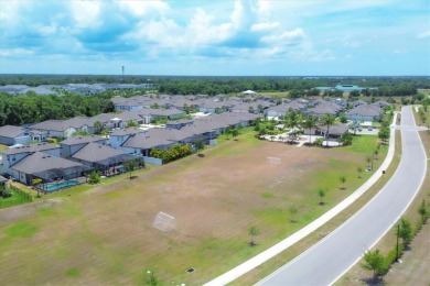 **Just REDUCED! Move-in ready!** Embrace the Lakewood Ranch on The Founders Golf Club in Florida - for sale on GolfHomes.com, golf home, golf lot