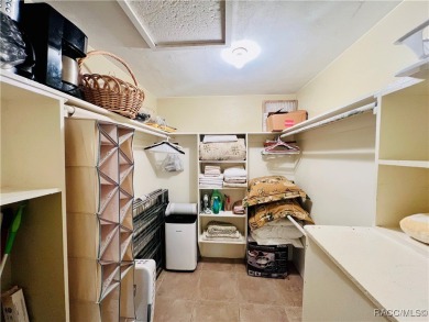 Charming and Updated Crystal River Condo - Perfect for Easy on Plantation Inn and Golf Resort  in Florida - for sale on GolfHomes.com, golf home, golf lot