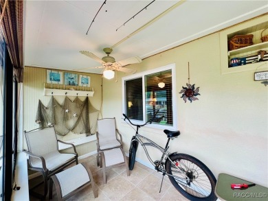 Charming and Updated Crystal River Condo - Perfect for Easy on Plantation Inn and Golf Resort  in Florida - for sale on GolfHomes.com, golf home, golf lot