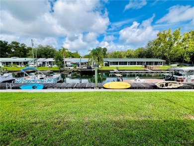 Charming and Updated Crystal River Condo - Perfect for Easy on Plantation Inn and Golf Resort  in Florida - for sale on GolfHomes.com, golf home, golf lot