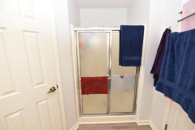 Fantastic opportunity to purchase this well maintained home on on Indian Hills Country Club in Arkansas - for sale on GolfHomes.com, golf home, golf lot