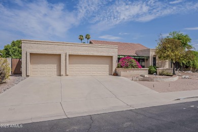 Welcome to life in Dobson Ranch!
This 4-bedroom, 2-bathroom home on Dobson Ranch Municipal Golf Course in Arizona - for sale on GolfHomes.com, golf home, golf lot