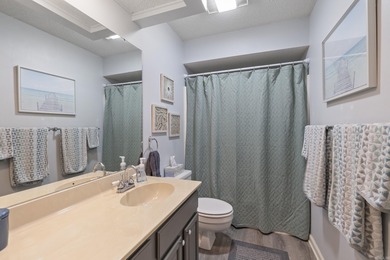 Fantastic opportunity to purchase this well maintained home on on Indian Hills Country Club in Arkansas - for sale on GolfHomes.com, golf home, golf lot