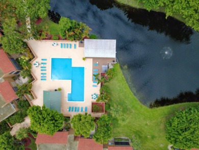 Welcome to this beautifully updated 2 bed, 2 bath, 2nd floor on Indian Spring Golf and Country Club in Florida - for sale on GolfHomes.com, golf home, golf lot