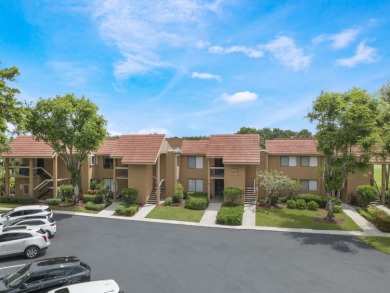 Welcome to this beautifully updated 2 bed, 2 bath, 2nd floor on Indian Spring Golf and Country Club in Florida - for sale on GolfHomes.com, golf home, golf lot