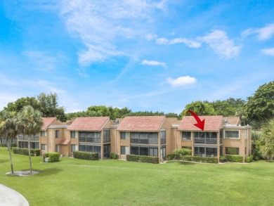 Welcome to this beautifully updated 2 bed, 2 bath, 2nd floor on Indian Spring Golf and Country Club in Florida - for sale on GolfHomes.com, golf home, golf lot