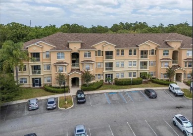 Fully Furnished | Top-Floor 2 Bed, 2 Bath Condo | Excellent on Reunion Resort Golf Course in Florida - for sale on GolfHomes.com, golf home, golf lot