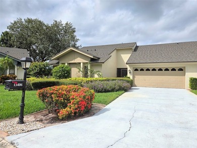 Enjoy panoramic unobstructed golf course & lake views with a on Cross Creek Country Club in Florida - for sale on GolfHomes.com, golf home, golf lot