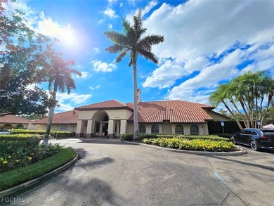 Enjoy panoramic unobstructed golf course & lake views with a on Cross Creek Country Club in Florida - for sale on GolfHomes.com, golf home, golf lot
