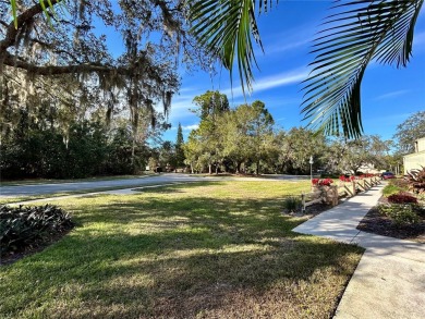 Charming Condo in Aspenwood at Grenelefe - A Tranquil Escape on Grenelefe Golf and Tennis Resort in Florida - for sale on GolfHomes.com, golf home, golf lot