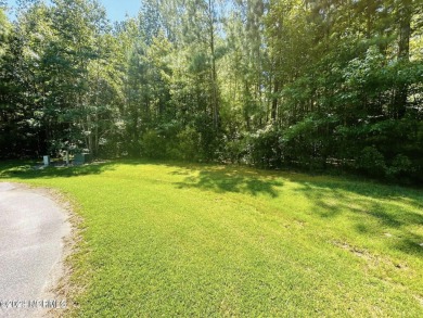 Large 1.5 acre cul-de-sac homesite in the beautiful, and highly on Sound Golf Links at Albemarle Plantation in North Carolina - for sale on GolfHomes.com, golf home, golf lot