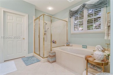 Classic Belfair golf course home - 4 ensuite bedrooms with on Belfair Golf Club in South Carolina - for sale on GolfHomes.com, golf home, golf lot