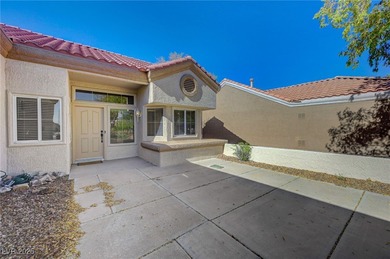 Come see this stunning 2-bedroom, 2-bath single-story home! This on Highland Falls Golf Club in Nevada - for sale on GolfHomes.com, golf home, golf lot