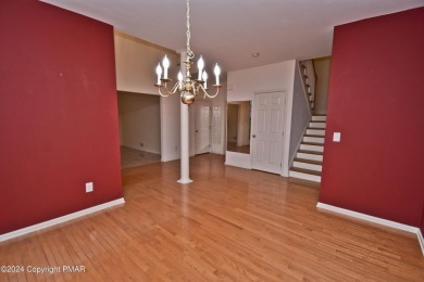 WELL-MAINTAINED 3bd/3.5ba END UNIT Townhome in the highly on The Club At Morgan Hill in Pennsylvania - for sale on GolfHomes.com, golf home, golf lot