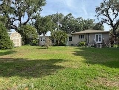 NO HOA!! Nestled in the heart of South Lakeland, this charming on Cleveland Heights Golf Course in Florida - for sale on GolfHomes.com, golf home, golf lot