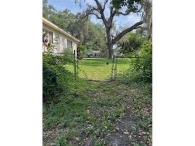 NO HOA!! Nestled in the heart of South Lakeland, this charming on Cleveland Heights Golf Course in Florida - for sale on GolfHomes.com, golf home, golf lot