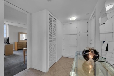 NEW  PRICE REDUCTION!!!!  3 BEDROOM CORNER UNIT!! WATER VIEW on Palm-Aire Country Club and Resort - Palms in Florida - for sale on GolfHomes.com, golf home, golf lot