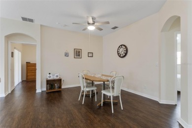 Welcome to your dream retirement home! This charming and on Lake Ashton Golf Club in Florida - for sale on GolfHomes.com, golf home, golf lot