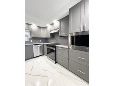 PERFECTION DOES EXIST! COME SEE THIS STUNNING HOME IN THE HEART on Wynmoor Golf Course in Florida - for sale on GolfHomes.com, golf home, golf lot