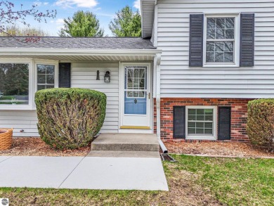 Pride of ownership shines throughout this beautiful home in on Lochen Heath Golf Course in Michigan - for sale on GolfHomes.com, golf home, golf lot
