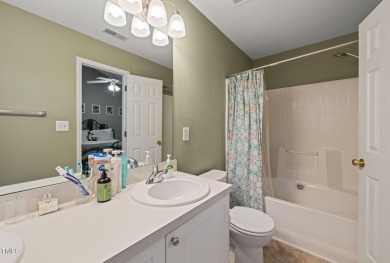 Charming townhome in established Raleigh community. 3 bedrooms on Hedingham Golf and Athletic Club in North Carolina - for sale on GolfHomes.com, golf home, golf lot