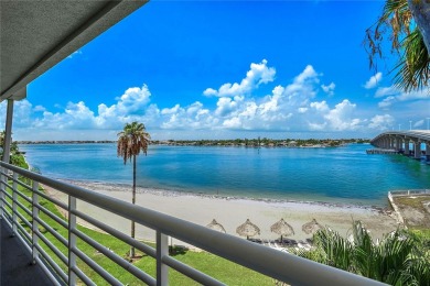 This exquisite penthouse offers stunning views of the on Isla Del Sol Yacht and Country Club in Florida - for sale on GolfHomes.com, golf home, golf lot