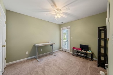 Charming townhome in established Raleigh community. 3 bedrooms on Hedingham Golf and Athletic Club in North Carolina - for sale on GolfHomes.com, golf home, golf lot