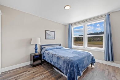 Turnkey, fully furnished McCall mountain getaway - Newly on McCall Municipal Golf Course in Idaho - for sale on GolfHomes.com, golf home, golf lot