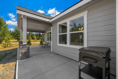 Turnkey, fully furnished McCall mountain getaway - Newly on McCall Municipal Golf Course in Idaho - for sale on GolfHomes.com, golf home, golf lot
