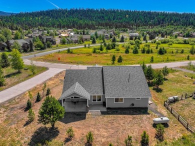 Turnkey, fully furnished McCall mountain getaway - Newly on McCall Municipal Golf Course in Idaho - for sale on GolfHomes.com, golf home, golf lot