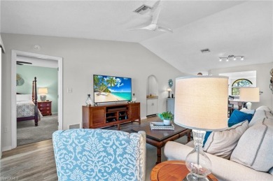 This tastefully updated 2-bedroom, 2-bath condo is located in on Royal Palm Golf Club in Florida - for sale on GolfHomes.com, golf home, golf lot